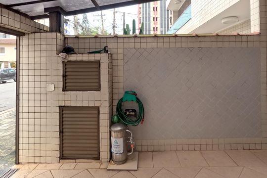 Garagem - Duas Vagas de casa para alugar com 3 quartos, 174m² em Embaré, Santos