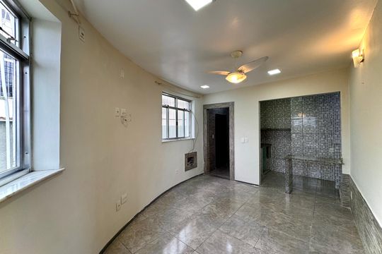 Apartamento para alugar com 1 quarto, 40m² em Catete, Rio de Janeiro