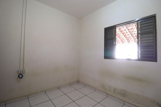 Quarto 3 de casa para alugar com 5 quartos, 170m² em Presidente Roosevelt, Uberlândia
