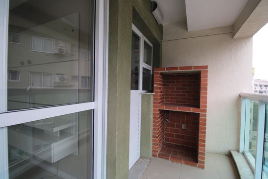 Sala - Varanda de apartamento à venda com 3 quartos, 66m² em Pechincha, Rio de Janeiro