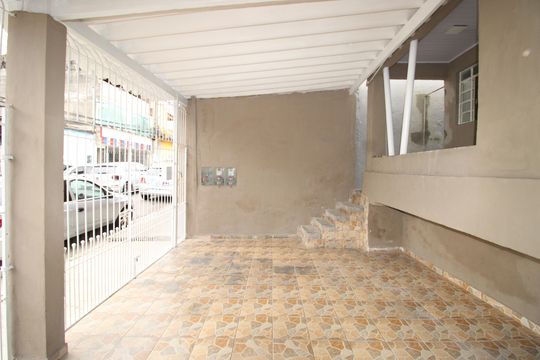 Garagem de casa para alugar com 2 quartos, 80m² em Vila Progresso (zona Leste), São Paulo