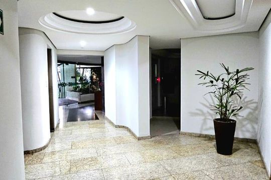 Área externa de apartamento para alugar com 3 quartos, 170m² em Centro, Taubaté