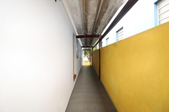 corredor de casa à venda com 3 quartos, 50m² em Parque Cruzeiro do Sul, São Paulo