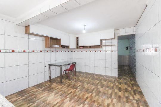 Cozinha de casa para alugar com 2 quartos, 90m² em Vila Aimore, São Paulo