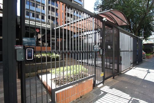 Fachada de apartamento à venda com 3 quartos, 115m² em Vila Olímpia, São Paulo