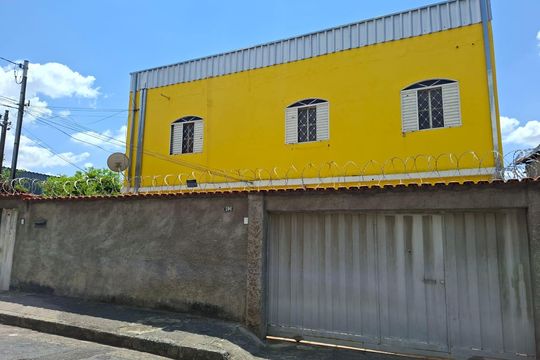 Casa para alugar com 2 quartos, 100m² em São Cristóvão, Belo Horizonte