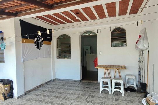 Casa para alugar com 2 quartos, 100m² em São Cristóvão, Belo Horizonte