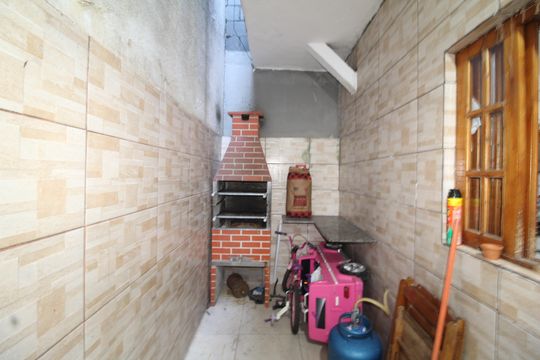 Área de Serviço de casa para alugar com 2 quartos, 63m² em Parque Peruche, São Paulo