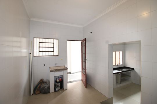 Área de Serviço de casa para alugar com 4 quartos, 150m² em Cidade Antônio Estêvão de Carvalho, São Paulo
