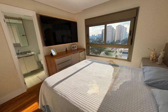 Apartamento à venda com 3 quartos, 149m² em Indianópolis, São Paulo
