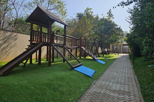 Área externa de kitnet/studio para alugar com 1 quarto, 37m² em Jardim Ibitirama, São Paulo