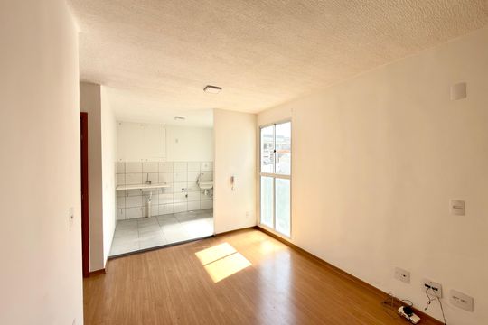 Sala de apartamento à venda com 2 quartos, 42m² em Sapucaia Ii, Contagem
