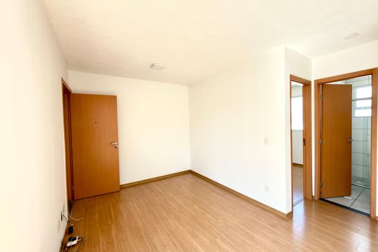 Sala de apartamento à venda com 2 quartos, 42m² em Sapucaia Ii, Contagem
