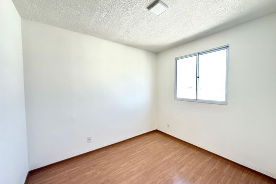 Quarto 1 de apartamento à venda com 2 quartos, 42m² em Sapucaia Ii, Contagem
