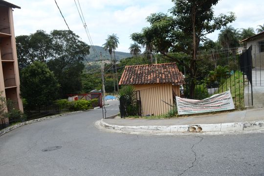 Fachada de apartamento para alugar com 2 quartos, 45m² em Jardim Vitoria, Belo Horizonte