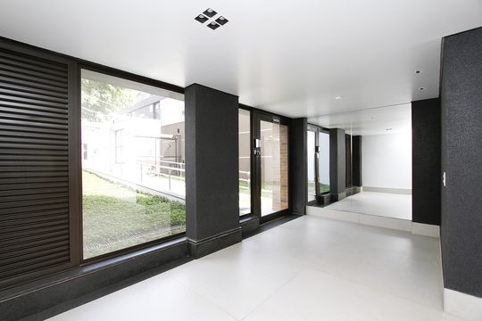 Hall de entrada de apartamento à venda com 3 quartos, 78m² em Gutierrez, Belo Horizonte