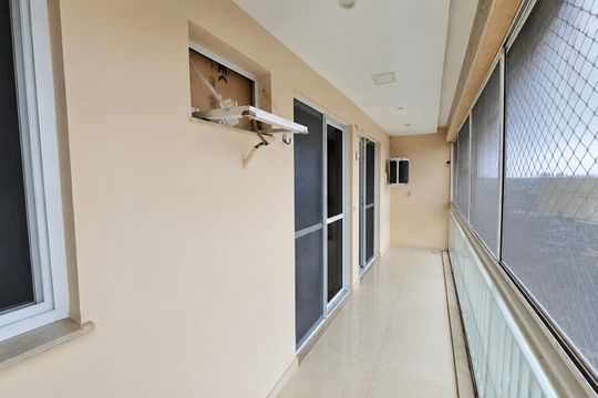 Varanda de apartamento à venda com 3 quartos, 90m² em Jacarepaguá, Rio de Janeiro