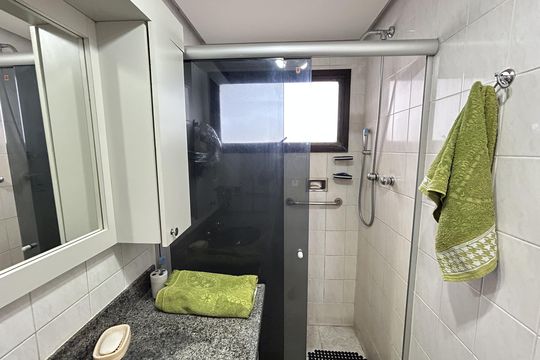 Banheiro da Suíte de apartamento para alugar com 3 quartos, 112m² em Méier, Rio de Janeiro