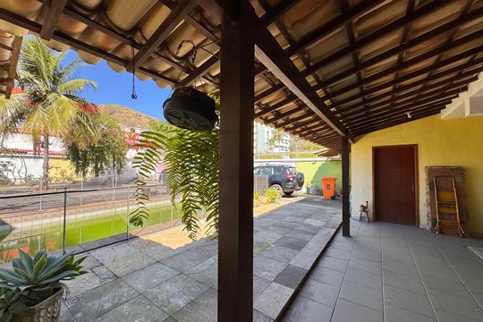 Área externa de casa à venda com 4 quartos, 358m² em Recreio dos Bandeirantes, Rio de Janeiro