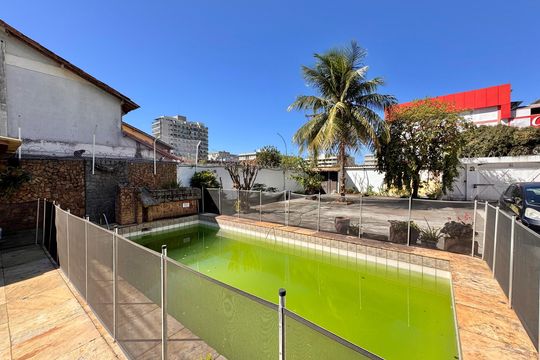 Área externa de casa à venda com 4 quartos, 358m² em Recreio dos Bandeirantes, Rio de Janeiro