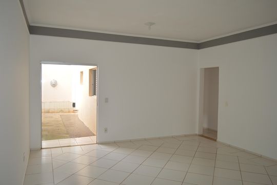 Sala de casa para alugar com 3 quartos, 120m² em Jardim Manoel Penna, Ribeirão Preto