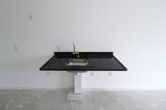 Cozinha de kitnet/studio à venda com 1 quarto, 24m² em Vila Olímpia, São Paulo