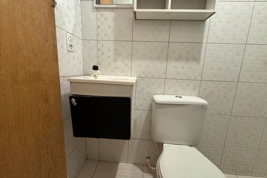 Casa para alugar com 1 quarto, 30m² em Recanto das Emas , Brasília