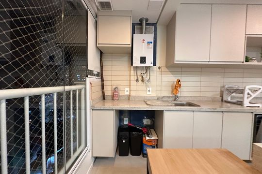 Área de Serviço de apartamento para alugar com 1 quarto, 46m² em Bethaville I, Barueri