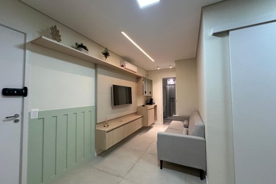 Sala de apartamento para alugar com 1 quarto, 46m² em Bethaville I, Barueri