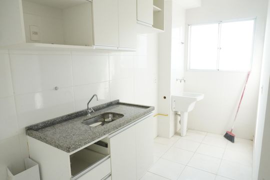 Cozinha de apartamento à venda com 2 quartos, 49m² em Chácara do Solar I (fazendinha), Santana de Parnaíba
