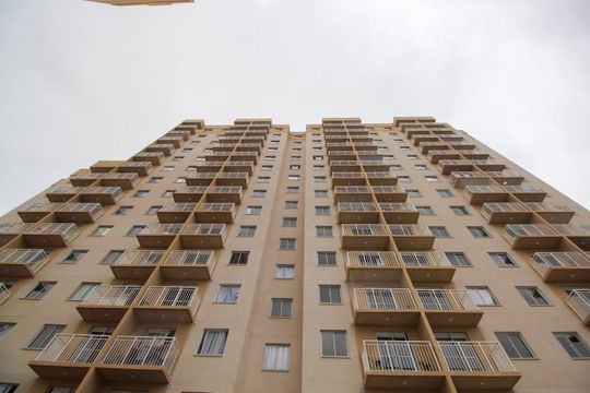 Fachada do bloco de apartamento para alugar com 1 quarto, 27m² em Morumbi, São Paulo