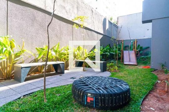 Área comum - Playground de kitnet/studio para alugar com 1 quarto, 25m² em Vila Guarani (zona Sul), São Paulo