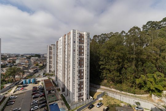 Vista Quarto 1 de apartamento para alugar com 3 quartos, 47m² em Artur Alvim, São Paulo