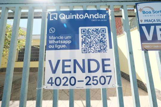 Fachada de casa à venda com 3 quartos, 250m² em Jardim Santa Maria, São Paulo