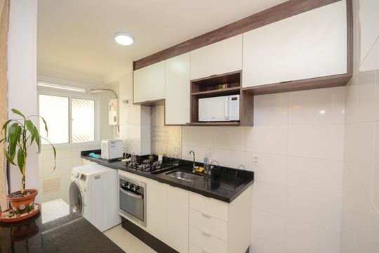 Cozinha de apartamento para alugar com 2 quartos, 45m² em Jardim Iris, São Paulo