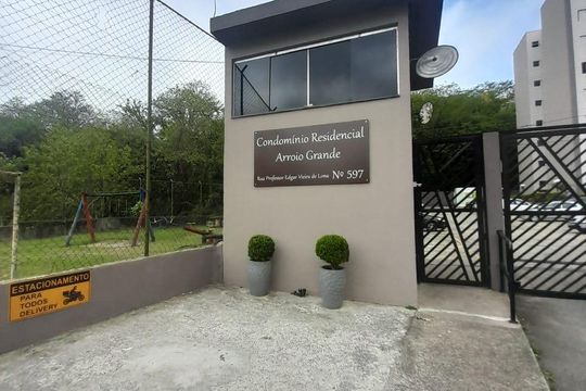 Fachada de apartamento à venda com 2 quartos, 64m² em Parque Marajoara, Santo André
