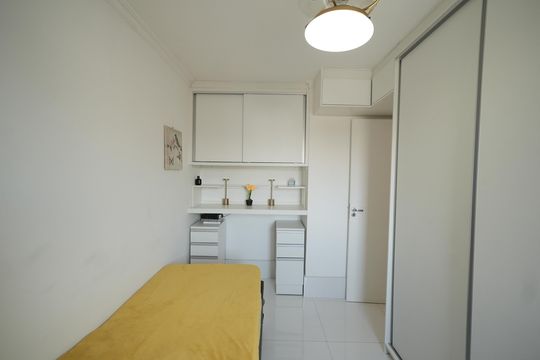 Quarto 2 de apartamento à venda com 2 quartos, 50m² em Vila Floresta, Santo André