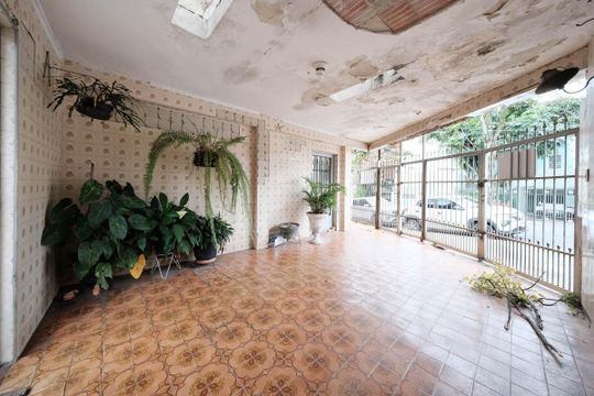 Garagem de casa à venda com 2 quartos, 150m² em Cidade Patriarca, São Paulo