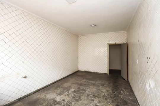 Cozinha de casa para alugar com 3 quartos, 216m² em Cambuci, São Paulo