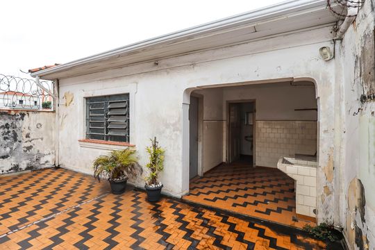 Quintal de casa para alugar com 3 quartos, 216m² em Cambuci, São Paulo