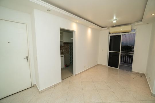 Apartamento para alugar com 2 quartos, 50m² em Vista Alegre, Rio de Janeiro