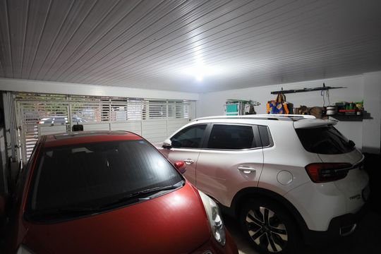 Garagem de casa para alugar com 3 quartos, 125m² em Veloso, Osasco