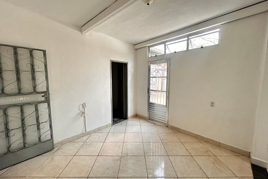 Casa para alugar com 2 quartos, 48m² em Nacional, Contagem