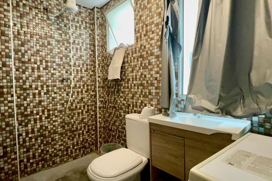 Banheiro de apartamento para alugar com 3 quartos, 67m² em Pinheiros, São Paulo