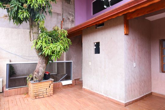 Quintal de casa para alugar com 3 quartos, 85m² em Vila Jacuí, São Paulo