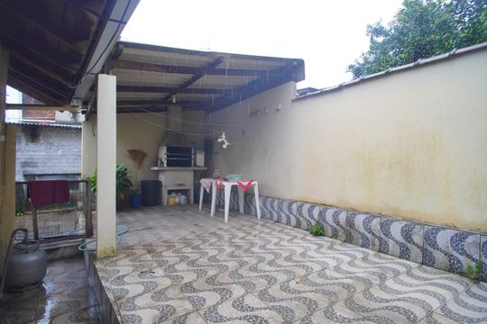 Garagem de casa à venda com 2 quartos, 416m² em Fião, São Leopoldo