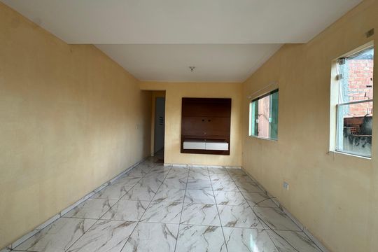 Sala de casa para alugar com 2 quartos, 45m² em Veloso, Osasco