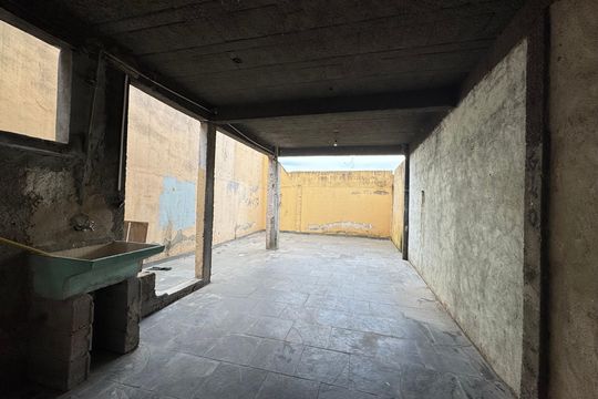 Quintal de casa para alugar com 2 quartos, 45m² em Veloso, Osasco