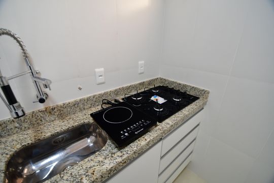 Cozinha de kitnet/studio para alugar com 1 quarto, 38m² em Centro, Campinas