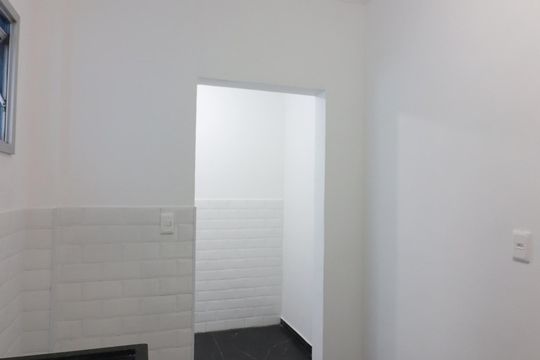 Cozinha  de apartamento à venda com 2 quartos, 75m² em Jardim Orlandina, São Bernardo do Campo